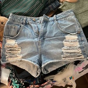 Cotton On distressed denim shorts